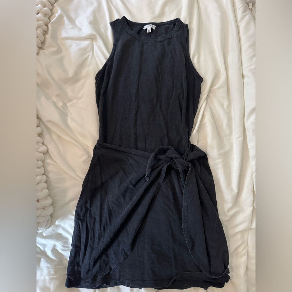Evereve Black Sleeveless Dress